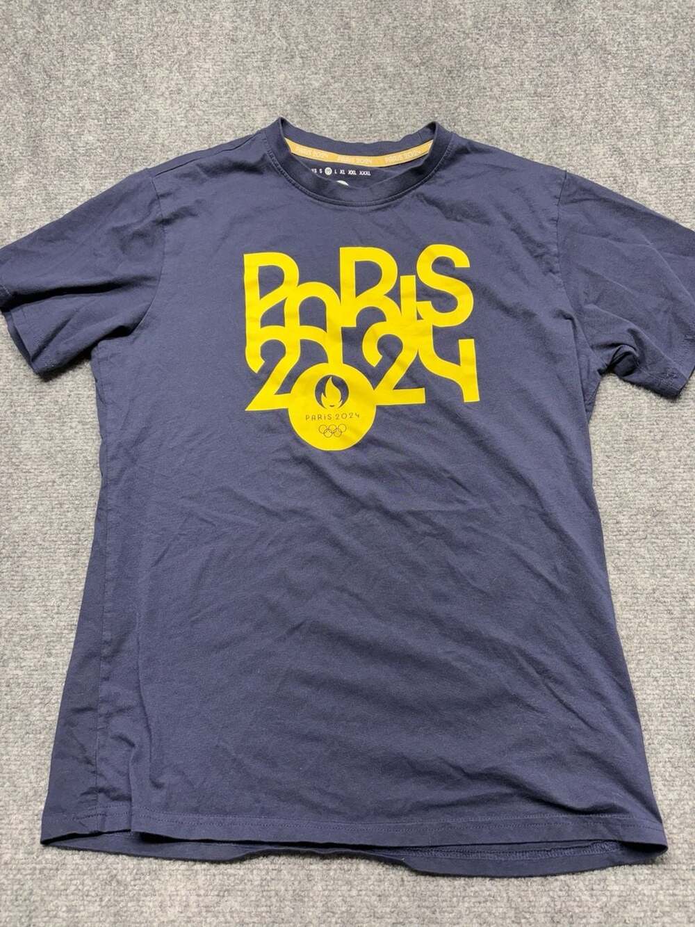 Paris 2024 Olympic Games Official Licensed T-Shirt Navy Blue Size M. Made in FRA